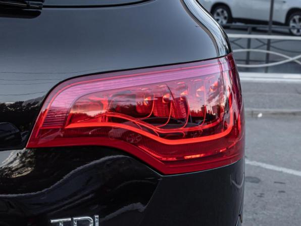 Audi Q7 I (4L) Рестайлинг с пробегом 2011 года, цена 1 799 000 рублей, 242037 км, внедорожник, Автокод Объявления
