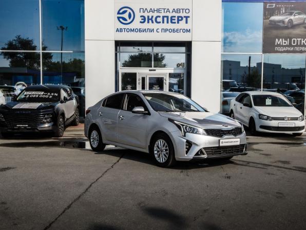 Kia Rio IV Рестайлинг с пробегом 2020 года, цена 1 470 000 рублей, 107888 км, седан, Автокод Объявления