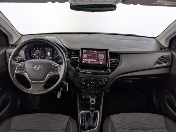 Hyundai Solaris II Рестайлинг с пробегом 2021 года, цена 1 435 000 рублей, 82201 км, седан, Автокод Объявления