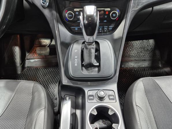 Ford Kuga II с пробегом 2013 года, цена 1 200 000 рублей, 184887 км, внедорожник, Автокод Объявления
