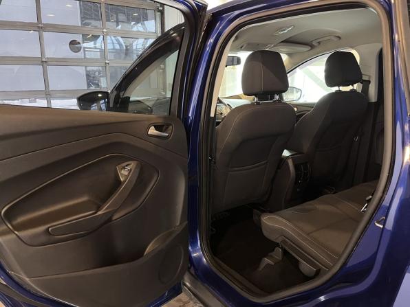 Ford Kuga II с пробегом 2014 года, цена 1 350 000 рублей, 196469 км, внедорожник, Автокод Объявления
