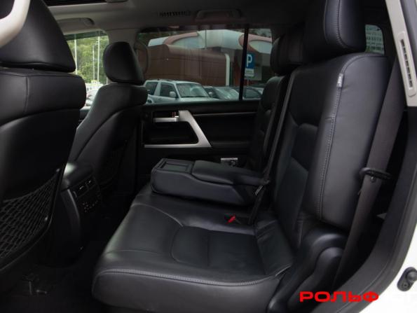 Toyota Land Cruiser 200 Series Рестайлинг 2 с пробегом 2018 года, цена 6 338 000 рублей, 136940 км, внедорожник, Автокод Объявления