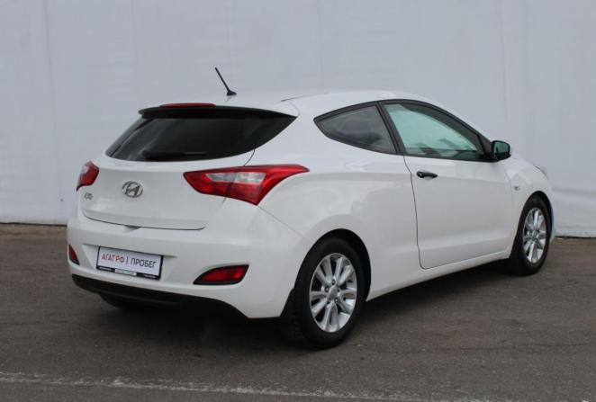 Hyundai i30 II с пробегом 2013 года, цена 750 000 рублей, 191238 км, хэтчбек, Автокод Объявления