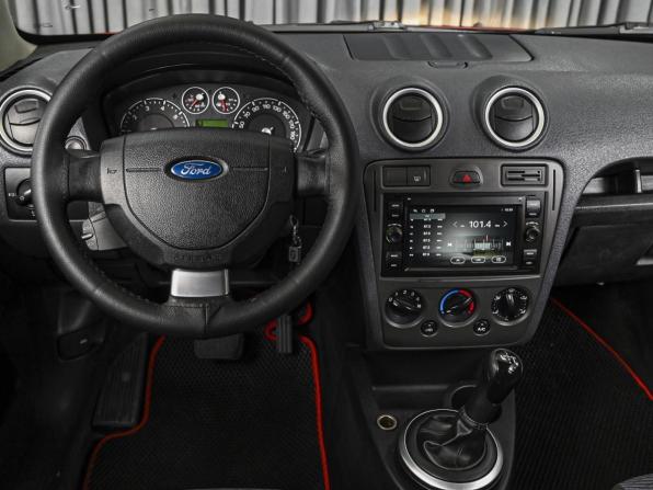 Ford Fusion I Рестайлинг с пробегом 2008 года, цена 499 000 рублей, 185995 км, хэтчбек, Автокод Объявления