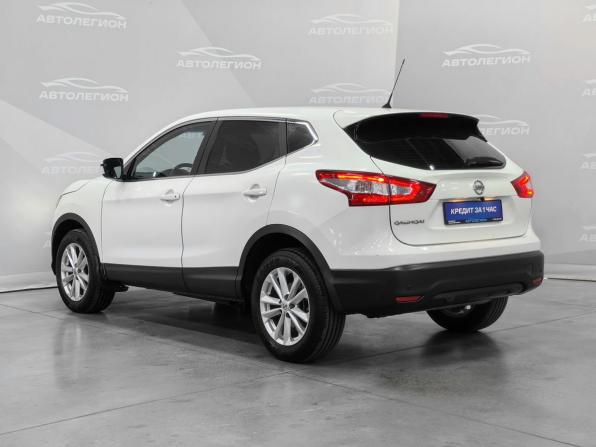 Nissan Qashqai II с пробегом 2014 года, цена 1 320 000 рублей, 129279 км, внедорожник, Автокод Объявления