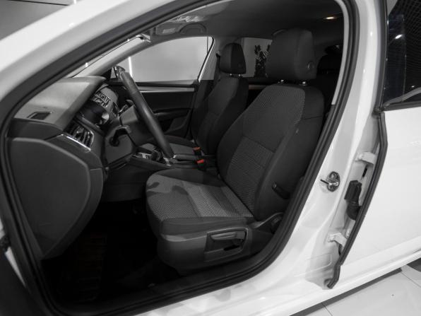 Skoda Octavia III (A7) с пробегом 2014 года, цена 960 000 рублей, 230000 км, лифтбек, Автокод Объявления