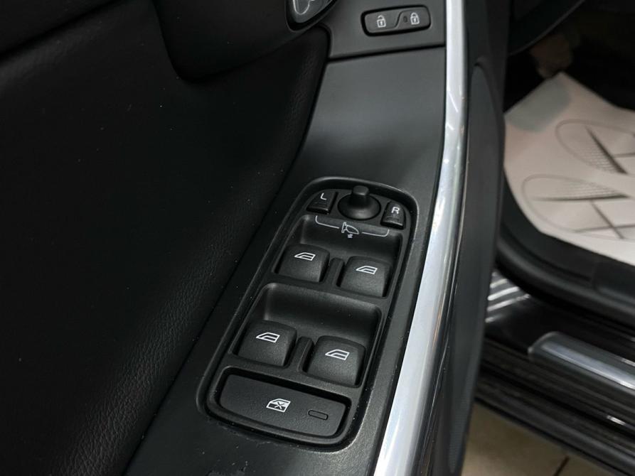 Volvo S60 II Рестайлинг Энгельс  - изображение 28