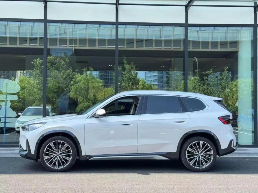 BMW X1 III (U11/U12) Краснодар  - изображение 5
