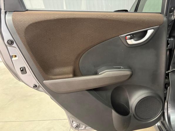 Honda Fit Shuttle I с пробегом 2012 года, цена 947 000 рублей, 229781 км, универсал, Автокод Объявления