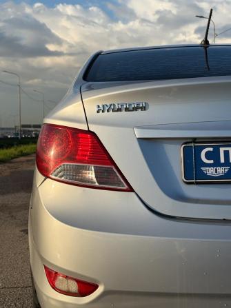 Hyundai Solaris I с пробегом 2014 года, цена 700 000 рублей, 146000 км, седан, Автокод Объявления