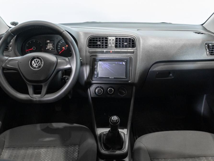 Volkswagen Polo V Рестайлинг Казань  - изображение 6