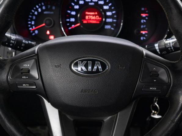 Kia Rio III с пробегом 2013 года, цена 849 000 рублей, 179084 км, седан, Автокод Объявления