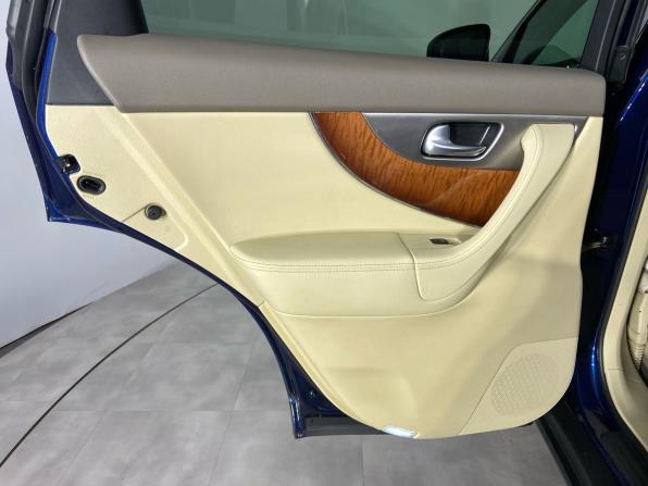 Infiniti QX70 с пробегом 2014 года, цена 1 799 000 рублей, 126000 км, внедорожник, Автокод Объявления