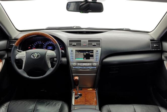 Toyota Camry VI (XV40) Рестайлинг с пробегом 2011 года, цена 1 120 000 рублей, 332103 км, седан, Автокод Объявления
