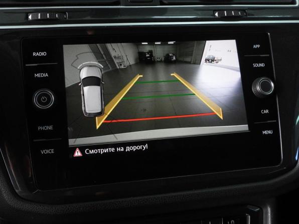 Volkswagen Tiguan II с пробегом 2018 года, цена 2 489 000 рублей, 98081 км, внедорожник, Автокод Объявления