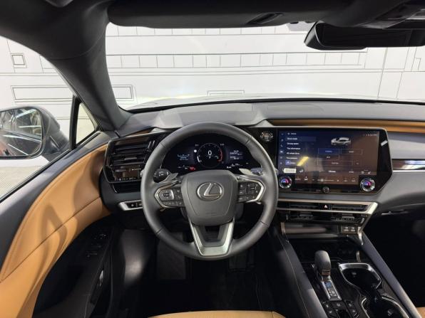 Lexus RX V с пробегом 2026 года, цена 8 796 000 рублей, 26 км, внедорожник, Автокод Объявления