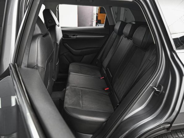 Skoda Karoq I с пробегом 2020 года, цена 2 423 540 рублей, 81149 км, внедорожник, Автокод Объявления