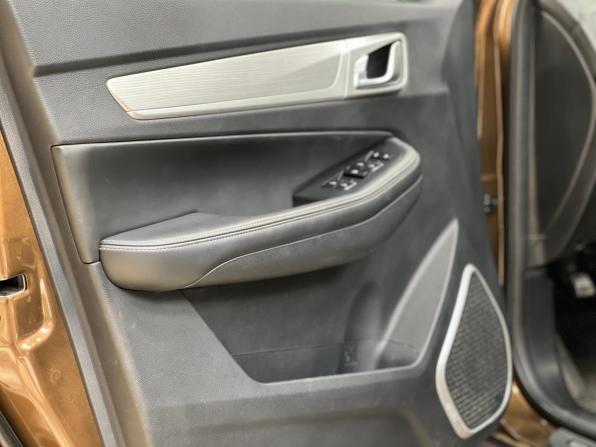 Geely Emgrand X7 I Рестайлинг 2 с пробегом 2021 года, цена 1 250 000 рублей, 118000 км, внедорожник, Автокод Объявления