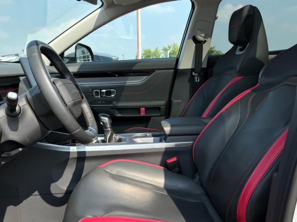 JETOUR DASHING I с пробегом 2024 года, цена 1 780 000 рублей, 38500 км, внедорожник, Автокод Объявления