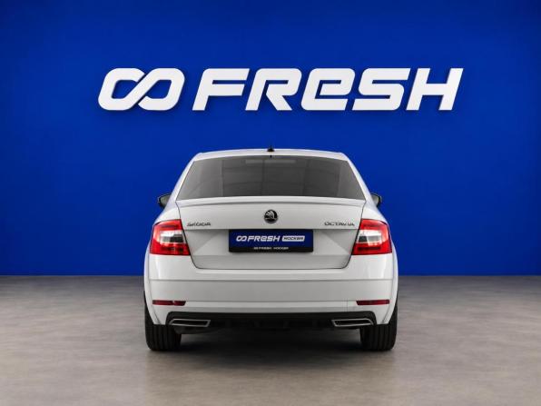 Skoda Octavia III (A7) Рестайлинг с пробегом 2020 года, цена 2 099 088 рублей, 134501 км, лифтбек, Автокод Объявления