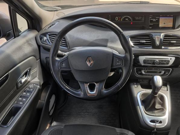 Renault Scenic III Рестайлинг 2 с пробегом 2016 года, цена 1 129 000 рублей, 197085 км, минивэн, Автокод Объявления