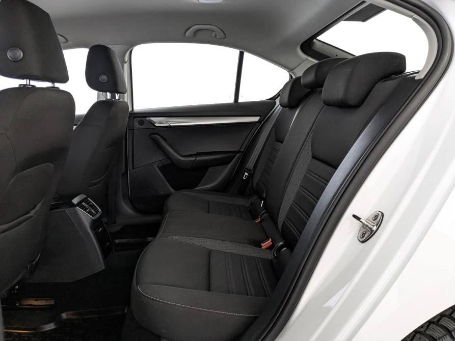 Skoda Octavia III (A7) Рестайлинг Москва  - изображение 18