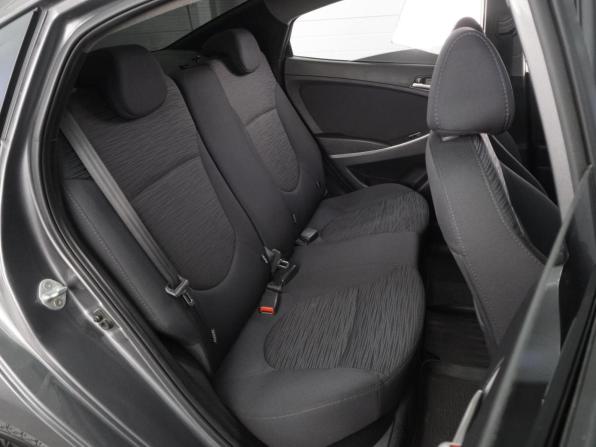 Hyundai Solaris I Рестайлинг с пробегом 2015 года, цена 1 081 000 рублей, 125183 км, седан, Автокод Объявления
