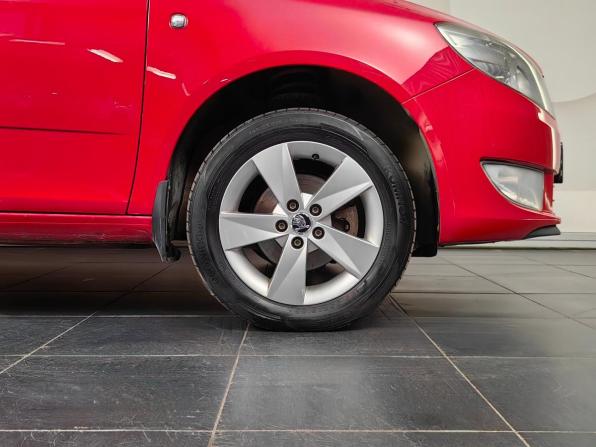 Skoda Fabia II Рестайлинг с пробегом 2014 года, цена 745 000 рублей, 197677 км, универсал, Автокод Объявления