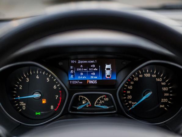 Ford Focus III Рестайлинг с пробегом 2018 года, цена 1 210 000 рублей, 111975 км, хэтчбек, Автокод Объявления