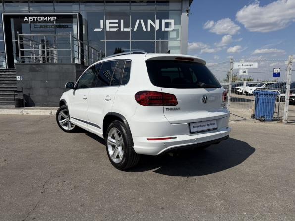 Volkswagen Tiguan I Рестайлинг с пробегом 2015 года, цена 1 750 000 рублей, 97425 км, внедорожник, Автокод Объявления