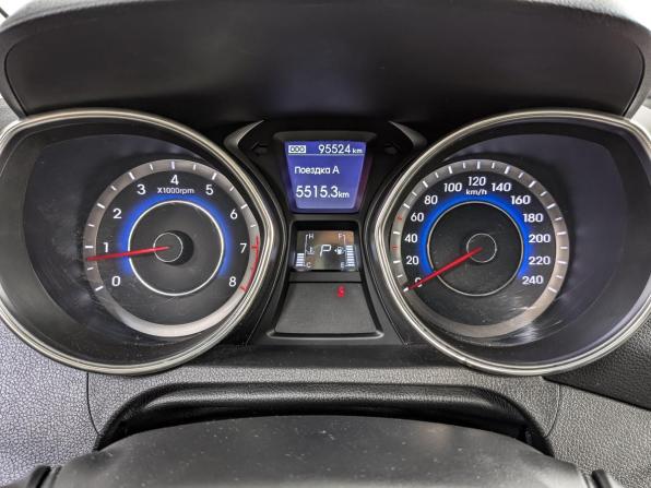 Hyundai Elantra V (MD) с пробегом 2012 года, цена 1 200 000 рублей, 95524 км, седан, Автокод Объявления
