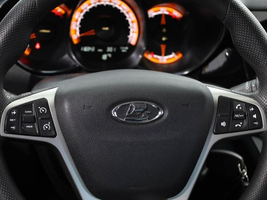 Lada (ВАЗ) Vesta I Ростов-на-Дону  - изображение 12