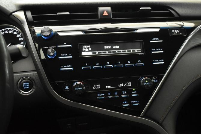 Toyota Camry VIII (XV70) с пробегом 2018 года, цена 1 650 000 рублей, 241058 км, седан, Автокод Объявления