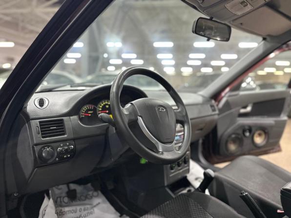 Lada (ВАЗ) Priora I с пробегом 2012 года, цена 335 000 рублей, 195209 км, хэтчбек, Автокод Объявления