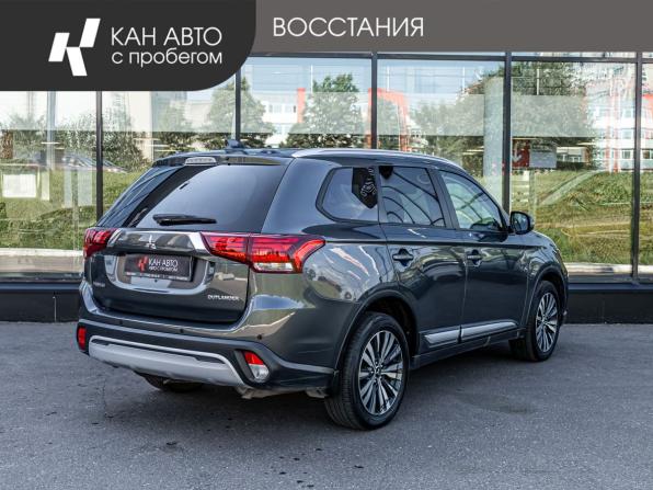 Mitsubishi Outlander III Рестайлинг 3 с пробегом 2019 года, цена 1 866 800 рублей, 169481 км, внедорожник, Автокод Объявления