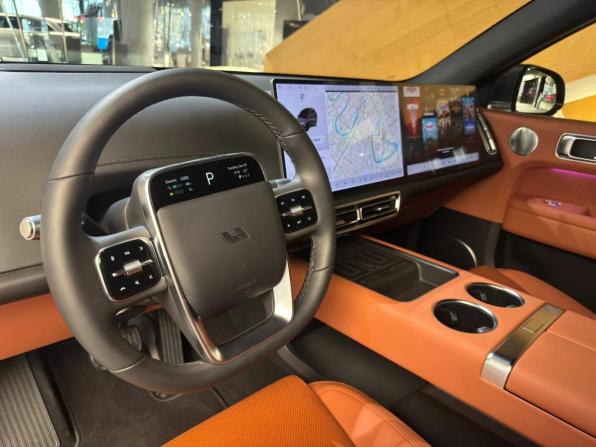 Новый Li Auto (Lixiang) L6 2025 года, цена 9 290 000 рублей, внедорожник, Автокод Объявления