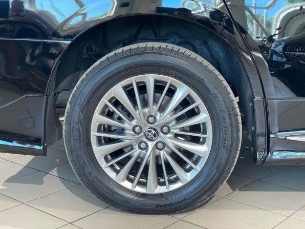 Toyota Alphard III Рестайлинг с пробегом 2018 года, цена 5 995 000 рублей, 39139 км, минивэн, Автокод Объявления