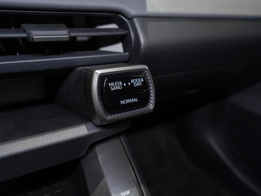 Toyota RAV4 VI (XA60) Москва  - изображение 17