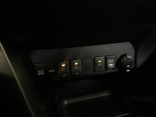 Toyota RAV4 IV (XA40) с пробегом 2013 года, цена 1 815 000 рублей, 209984 км, внедорожник, Автокод Объявления