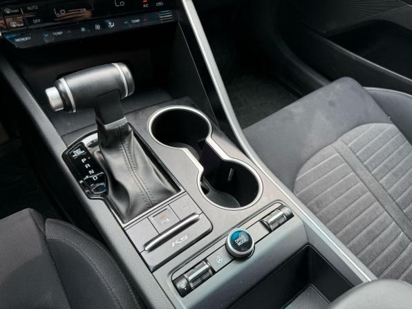 Kia K5 III с пробегом 2021 года, цена 2 520 000 рублей, 90280 км, седан, Автокод Объявления