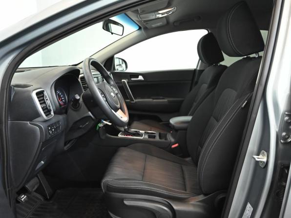 Kia Sportage IV Рестайлинг с пробегом 2019 года, цена 2 400 000 рублей, 61319 км, внедорожник, Автокод Объявления