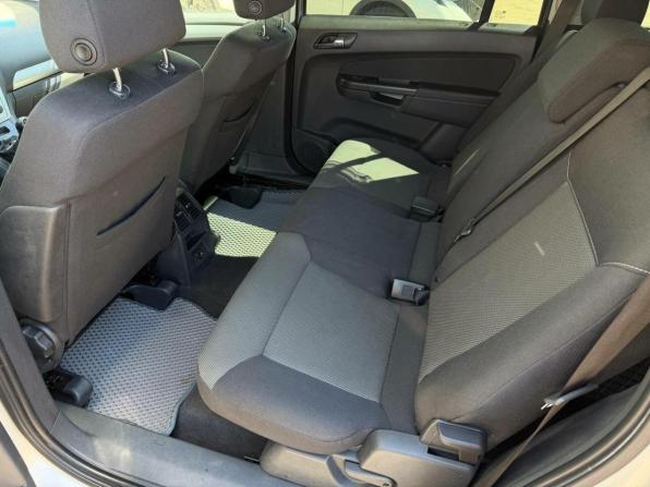 Opel Zafira B Рестайлинг с пробегом 2012 года, цена 749 000 рублей, 257354 км, минивэн, Автокод Объявления