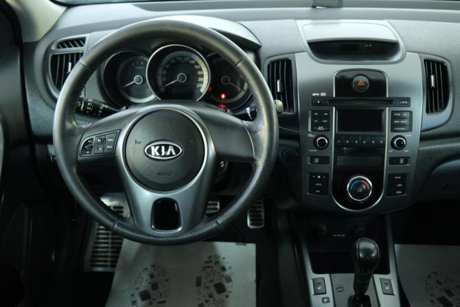Kia Cerato II с пробегом 2009 года, цена 979 000 рублей, 131900 км, седан, Автокод Объявления