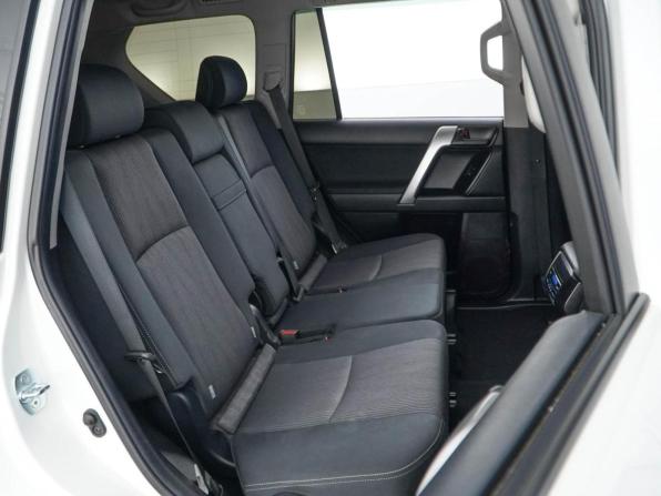 Toyota Land Cruiser Prado 150 Series Рестайлинг 2 с пробегом 2021 года, цена 4 970 090 рублей, 82039 км, внедорожник, Автокод Объявления