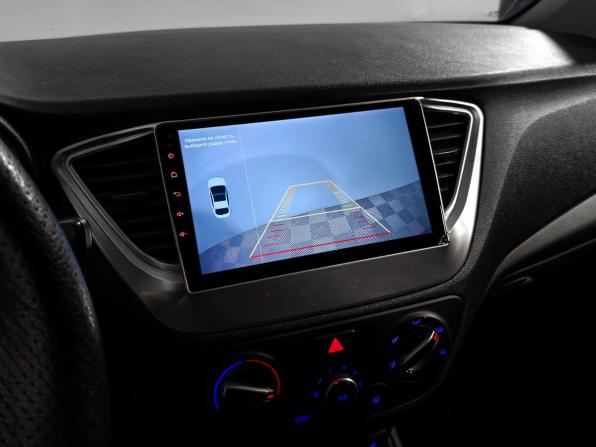 Hyundai Solaris II с пробегом 2018 года, цена 1 139 000 рублей, 117053 км, седан, Автокод Объявления