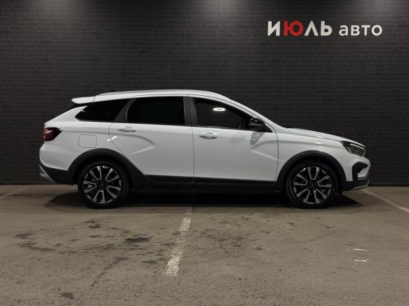 Lada (ВАЗ) Vesta I Рестайлинг (NG) с пробегом 2024 года, цена 1 600 000 рублей, 39185 км, универсал, Автокод Объявления