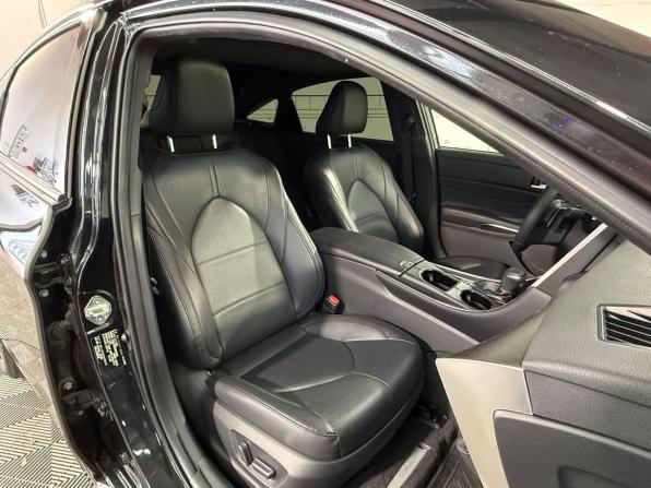 Toyota Avalon V с пробегом 2022 года, цена 3 730 000 рублей, 67000 км, седан, Автокод Объявления