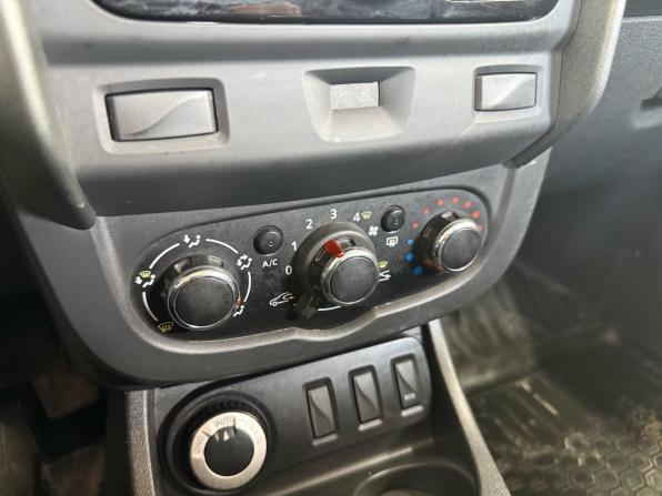 Renault Duster I Рестайлинг с пробегом 2019 года, цена 1 549 000 рублей, 116000 км, внедорожник, Автокод Объявления