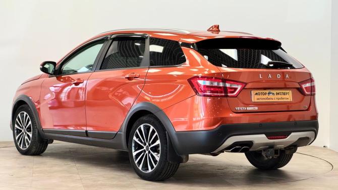 Lada (ВАЗ) Vesta I с пробегом 2018 года, цена 895 000 рублей, 178223 км, универсал, Автокод Объявления