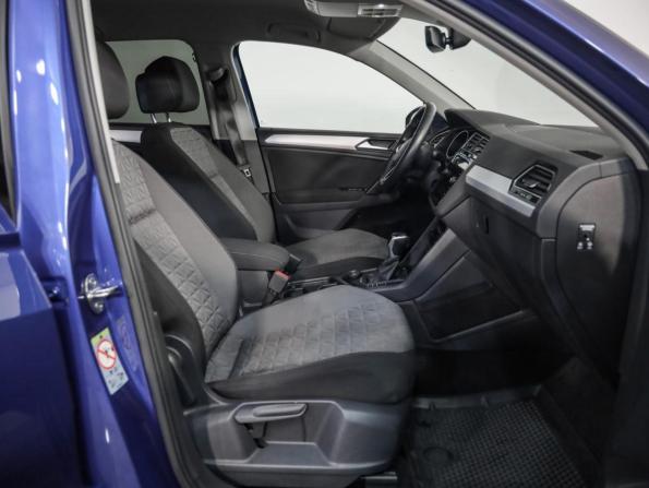 Volkswagen Tiguan II Рестайлинг с пробегом 2021 года, цена 2 499 000 рублей, 151477 км, внедорожник, Автокод Объявления